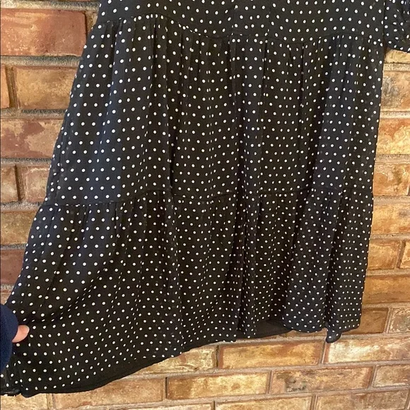 CeCe Black V-Neck w/ Sheer Puff Sleeves Midi Dress - Picture 4 of 7